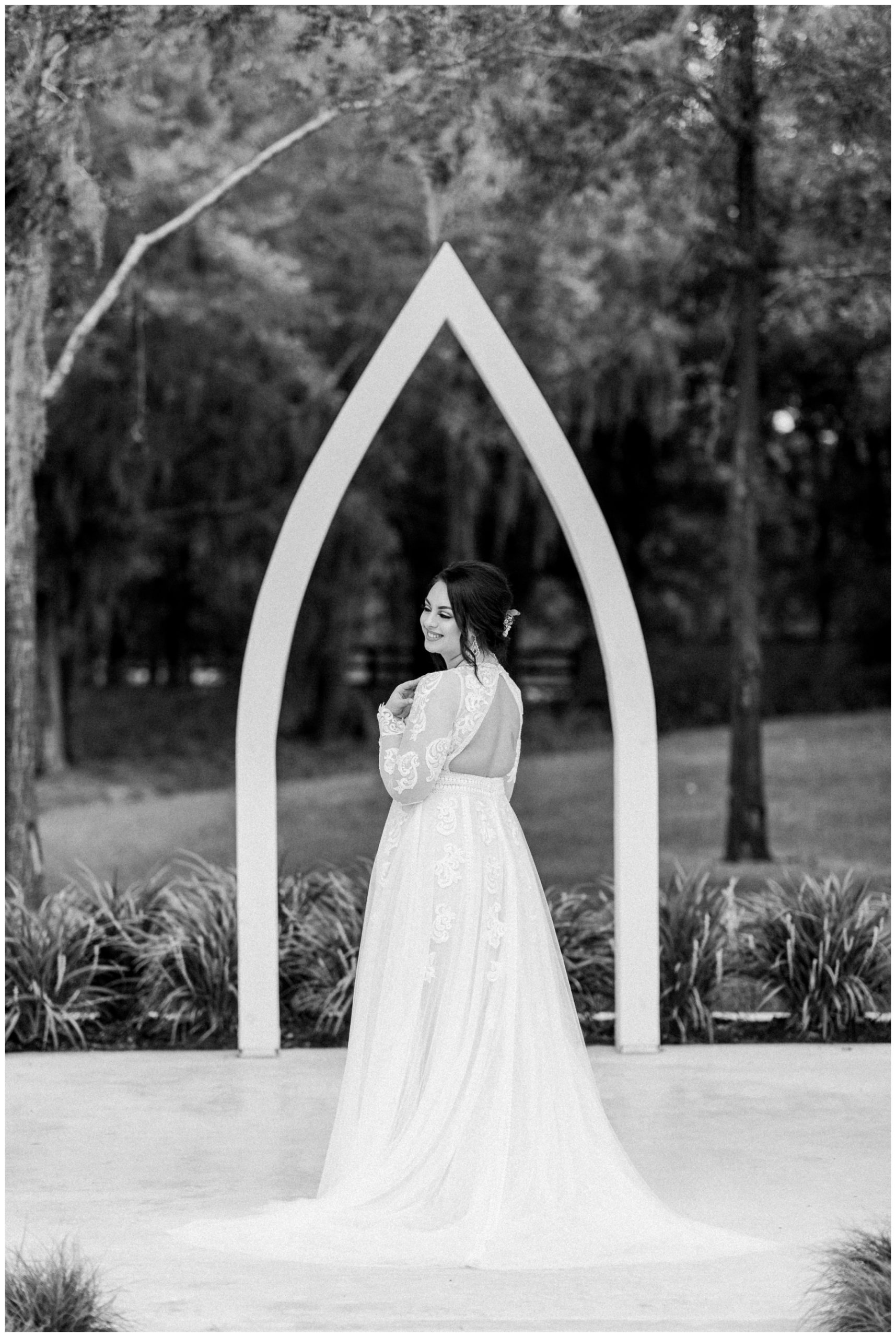 bridal session at The Springs in Wallisville