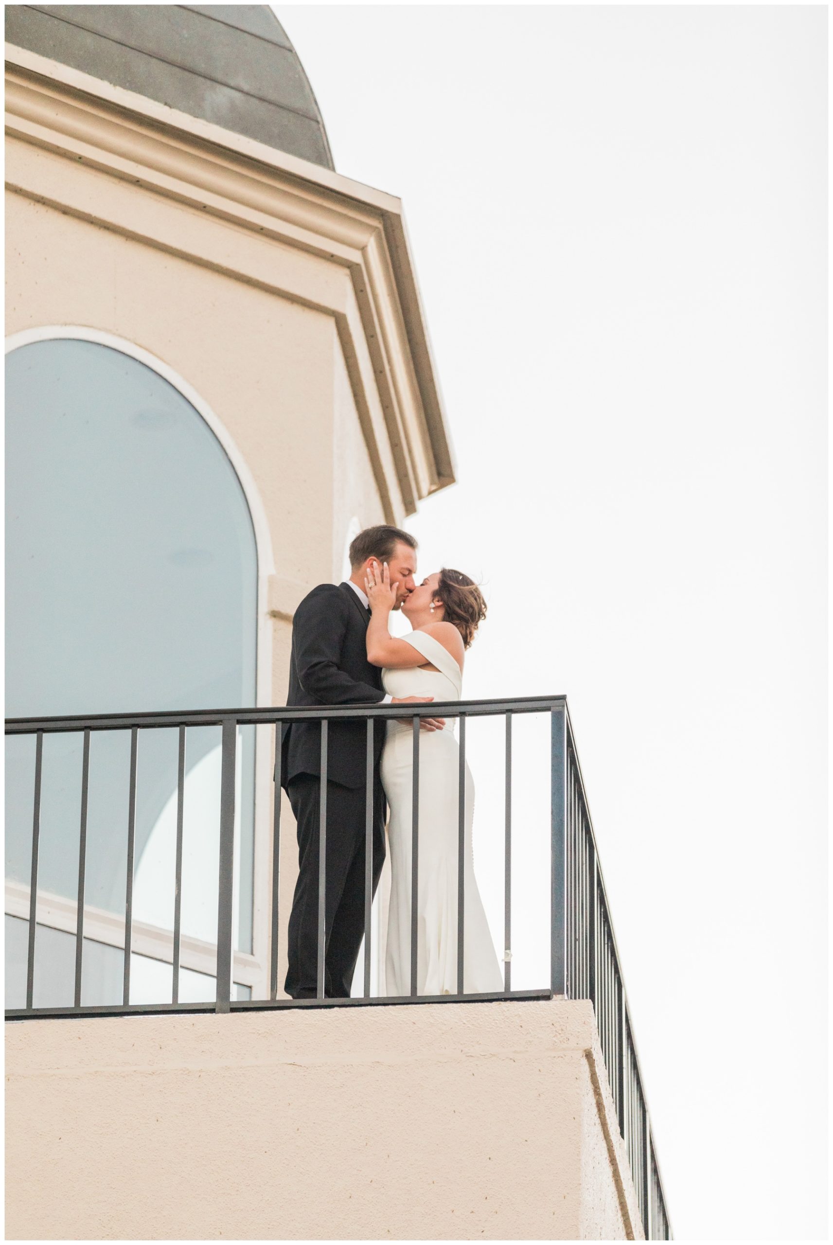 Bridal portraits at Bentwater Yacht Club